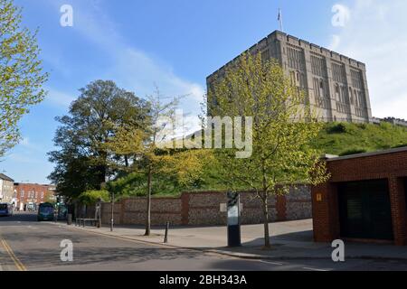 Norwich Castle und Castle Meadow während der Sperrung des Coronavirus Stockfoto