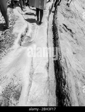 Türkei Pamukkale, in seiner jetzigen Form ohne Photoshop mit Details und Ansichten Stockfoto