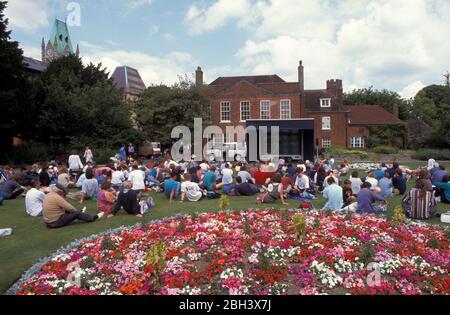 7. Juli 1994 Portsmouth nach Portsmouth 187km Etappe der Tour de France durch Winchester in Großbritannien Stockfoto