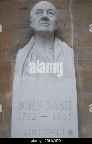 Bath Stone All Souls Church of England Church, 2 All Souls Place, Marylebone, London W1B von John Nash Stockfoto