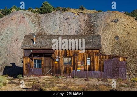 Stagecoach-Station in der alten Silber- und Goldbergbau-Geisterstadt Berlin im Berlin-Ichthyosaur State Park, Nevada, USA Stockfoto