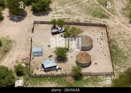 Mud Huts, Okavango Delta, Botswana, Afrika- Luft Stockfoto