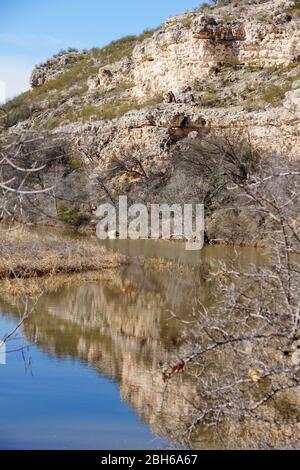 Beaver Creek in der Nähe von Montezuma Castle National Monument in Arizona USA - Tribut an den Verde River Stockfoto