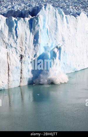 Detailansicht des Gletschers Perito Moreno. Patagonien, Argentinien Stockfoto