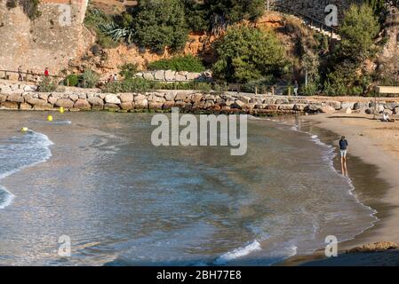 Platja dels Capellans, Camí de Ronda de Salou, Cap de Salou-El Roquer, Salou, Tarragonès, Tarragona, Katalonien Stockfoto