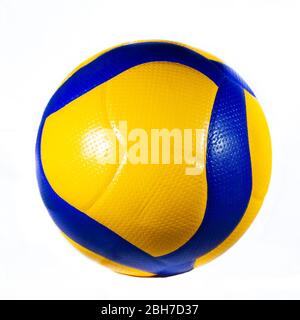 Blaue und gelbe Kugel. Professioneller Volleyballball Stockfoto