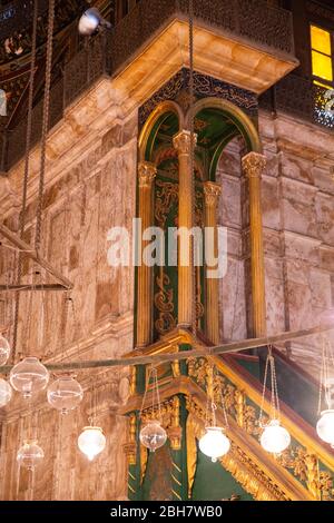 Innenansicht der Moschee von Muhammad Ali, Al Abageyah, El-Khalifa, Kairo Governate, Ägypten. Stockfoto