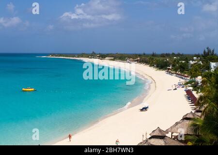 Strand von La Samanna Saint Martin / Sint Maarten Stockfoto