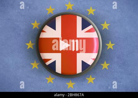 Brexit Pause Verzögerung Play-Taste vor eu und uk Flagge Hintergrund Stockfoto