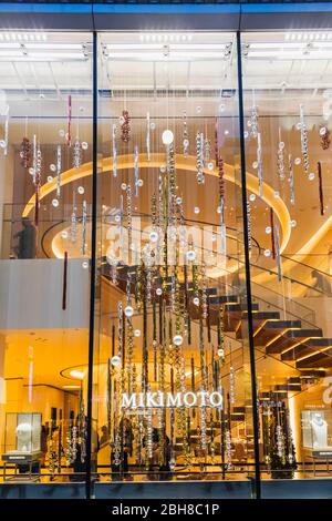 Japan, Honshu, Tokyo, Ginza, Mikimoto Store Stockfoto