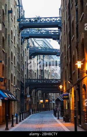 England, London, Southwark, Butlers Wharf, Shad Thames Street Stockfoto