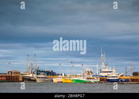 Kanada, New Brunswick, nordöstlichen New Bruswick, Caraquet, Boote im Hafen Stockfoto