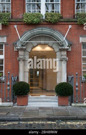 South Crescent, London WC1E 7BD Stockfoto