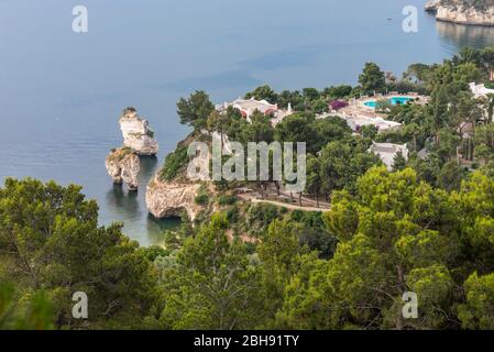 Italien, Mezzogiorno, Apulien / Apulien, Provinz Foggia, Gargano, Vieste, Baia delle Zagare Stockfoto