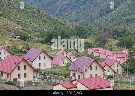 Republik Bergkarabach, Aghavno, Dorf an der armenischen Grenze wieder aufgebaut nach dem Kampf in der Berg-karabach Krieg Stockfoto