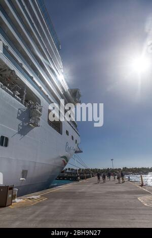 Kreuzfahrtschiff Costa Deliziosa, Grand Turk Island, Turks- und Caicosinseln, Zentralamerika Stockfoto