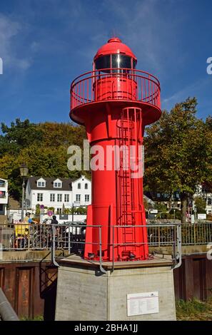 Europa, Deutschland, Hamburg, Neumühlen, Museumshafen Övelgönne, alter Leuchtturm, Stockfoto