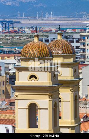 Sant 'Anna Kirche Glockentürme, Altstadt, Cagliari, Sardinien, Italien Stockfoto