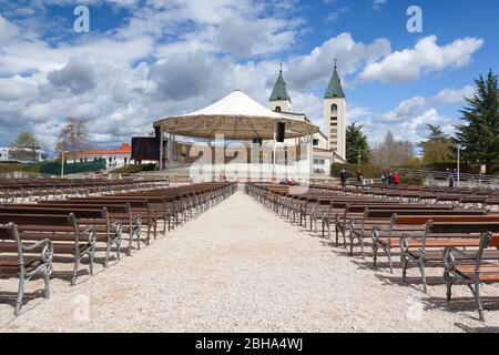 Europa, Balkan, Bosnien und Herzegowina, Pfarrkirche St. James in Medjugorje Stockfoto