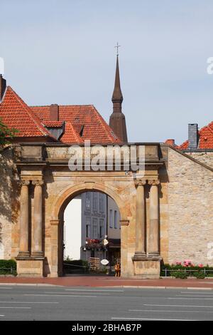 Heger Tor in der Altstadt, Ehrenmal, Osnabrück, Niedersachsen, Osnabrück, Deutschland, Europa Stockfoto