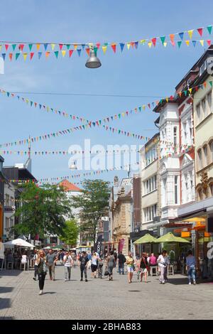 Fußgängerzone große Straße, Osnabrück, Niedersachsen, Osnabrück, Deutschland, Europa Stockfoto