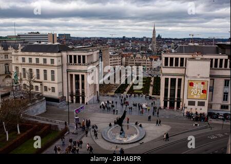 Blick auf den Mont des Arts und L'oreille Tourbillonante vom Musée des Instruments de Musique. Brüssel Stock Reisefotos von Pep Masip. Stockfoto