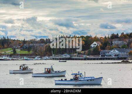 USA, Maine, Mt. Desert Island, Southwest Harbor, Hummer Boote Stockfoto