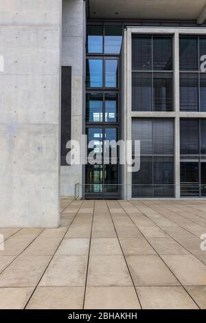 Gebäude des Deutschen Reichstages in Berlin - das Marie-Elisabeth-Lüders-Haus Stockfoto