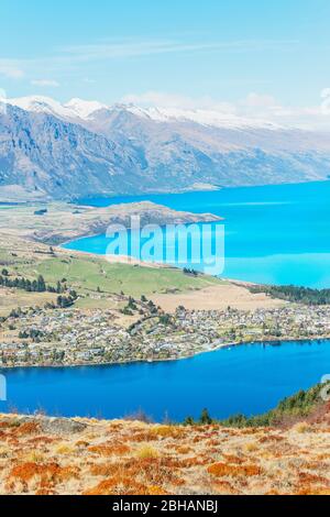 Lake Wakatipu und die Remarkables, Blick aus dem hohen Winkel, Queenstown, South Island, Neuseeland, Stockfoto