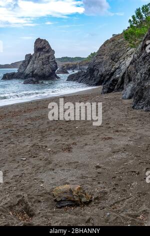 Europa, Spanien, Katalonien, Costa Brava, Llancà, Platja de Garbet, Blick vom Strand Platja de Garbet zwischen Colera und Llancà Stockfoto