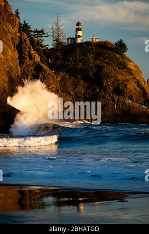 Panoramalicht auf die Küste, Cape Disappointment State Park, Washington, USA Stockfoto