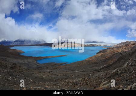 Blick auf den Upsala Gletscher im Los Glaciares Nationalpark in Patagonien. Stockfoto