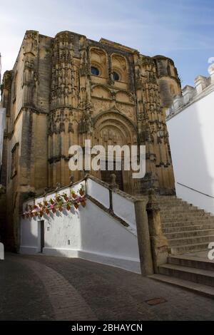 Spanien, Andalusien, Arcos de la Frontera, Pfarrkirche Santa Maria de la Asuncion Stockfoto