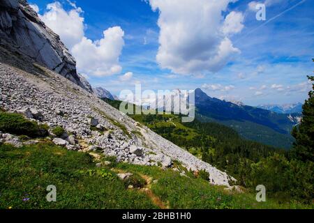 Auf dem Weg zum Königshaus Schachen, Deutschland, Bayern, Oberbayern, Garmisch-Partenkirchen Stockfoto