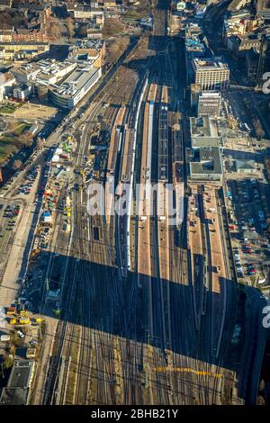 Luftaufnahme, Hauptbahnhof mit Bahnsteig und Gleisen, Dortmund, Nordrhein-Westfalen, Deutschland Stockfoto