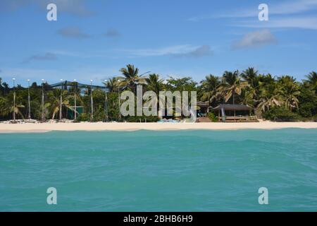 Strandeinrichtungen auf Necker Island, einer privaten Insel, die von Virgin Limited Edition, einem Unternehmen im Besitz von Richard Branson, gemietet wurde. Stockfoto