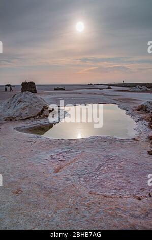 Eine schöne Aussicht auf den Salzsee Chott el Jerid in Tunesien Stockfoto