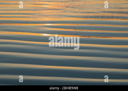 Seascape bei Sonnenuntergang, Cannon Beach, Oregon, USA Stockfoto