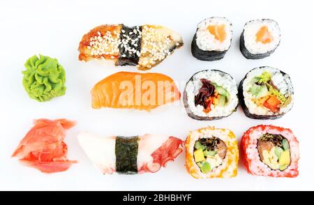 Sushi Pieces Kollektion isoliert auf weiß Stockfoto