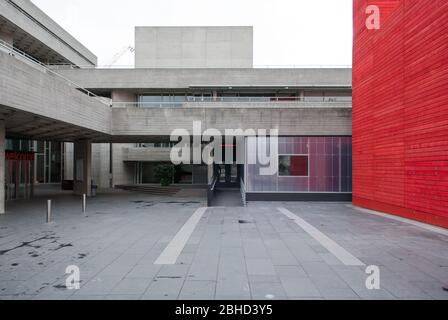 Royal National Theatre Denys Lasdun Stahlbeton South Bank River Thames Building Upper Ground, Bishop's, London SE1 von Sir Denys Lasdun Stockfoto