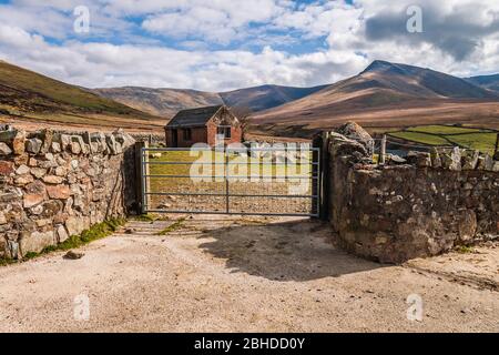 Die Carneddau sind eine Gruppe von Bergen in Snowdonia, Wales. Sie umfassen die größten zusammenhängenden Gebiete von hohem Boden in Wales und England, sowie Stockfoto