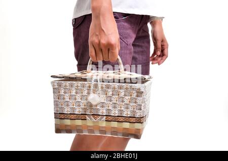 Die Retro Tasche ​​of aus gewebtem Kunststoff. Stockfoto