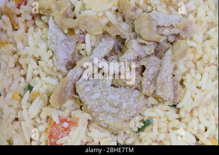 Nahaufnahme von gefrorenem gebratenem Reis aus Schweinefleisch Stockfoto