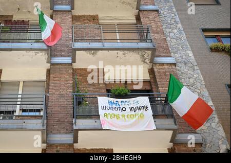 Turin, Italien. April 2020. Coronavirus Notfall. XXV April zum Zeitpunkt des Zusammenhetzens 19 im Foto: Credit: Independent Photo Agency/Alamy Live News Stockfoto