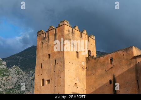 Festungsmauern an der Kasbah von Chefchaouen Marokko Stockfoto