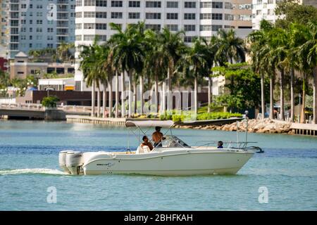 Wochenende Bootfahren in Miami FL USA Stockfoto