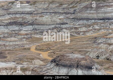 Blick auf den beliebten Horseshoe Canyon im späten Frühjahr, Canadian Badlands im Sommer, Drumheller, Alberta, Kanada Stockfoto