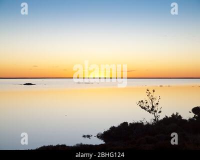 Derby Sonnenaufgang über dem Watt, Kimberley, Westaustralien Stockfoto