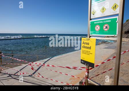 Sydney COVID 19 führt zur Schließung von Meer Schwimmen und Felsen Pools entlang der Küste von Sydney, Australien Stockfoto