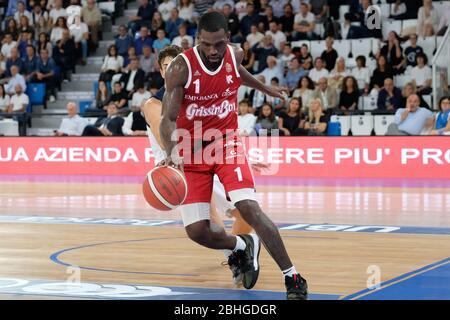 Trient, Italien. 1. Jan, 2020. trento, Italien, 01. Jan 2020, Darius Johnson-Odom (1) Grissin Bon Reggio Emilia während - - Credit: LM/Roberto Tommasini Credit: Roberto Tommasini/LPS/ZUMA Wire/Alamy Live News Stockfoto